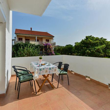 Apartments Citrus Turanj Exterior foto